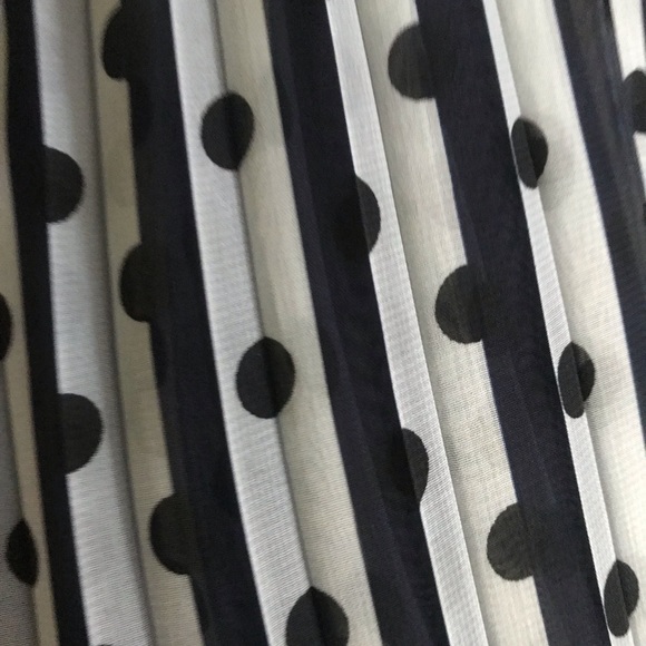 Polka-Dot Pleated Maxi Dress - Picture 3 of 5